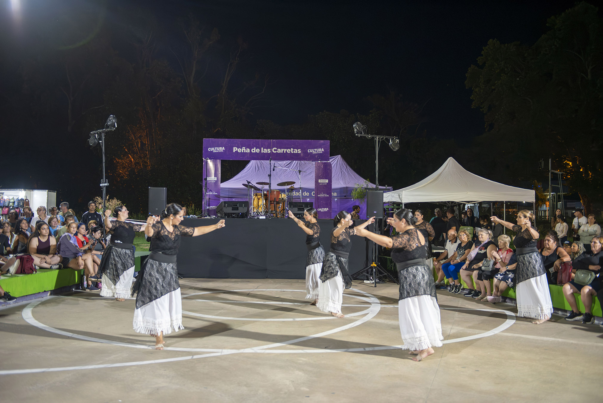 NOTICIAS CAMPANA: FOLCLORE EN CAMPANA.